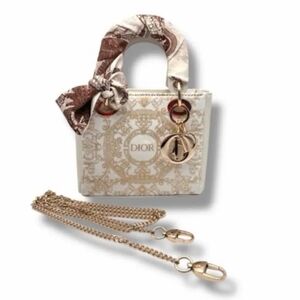 Dior beauty Lady Dior Mini Bag White Gold Baroque Print With Scarf Charm GWP New